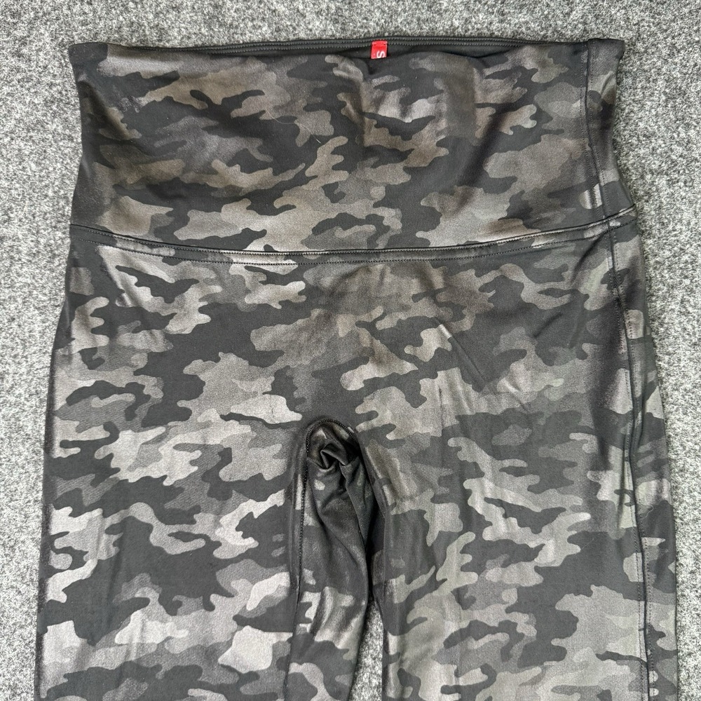 SPANX Faux Leather Camo Leggings Womens L Black Gray High Rise Ankle